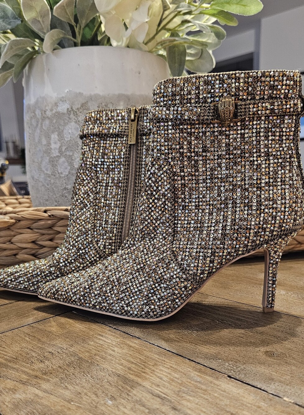 👁Kurt Geiger London👁Rhinestone Crystal Ankle Boot Beige Gold Women Sz 9.5 NWOB
